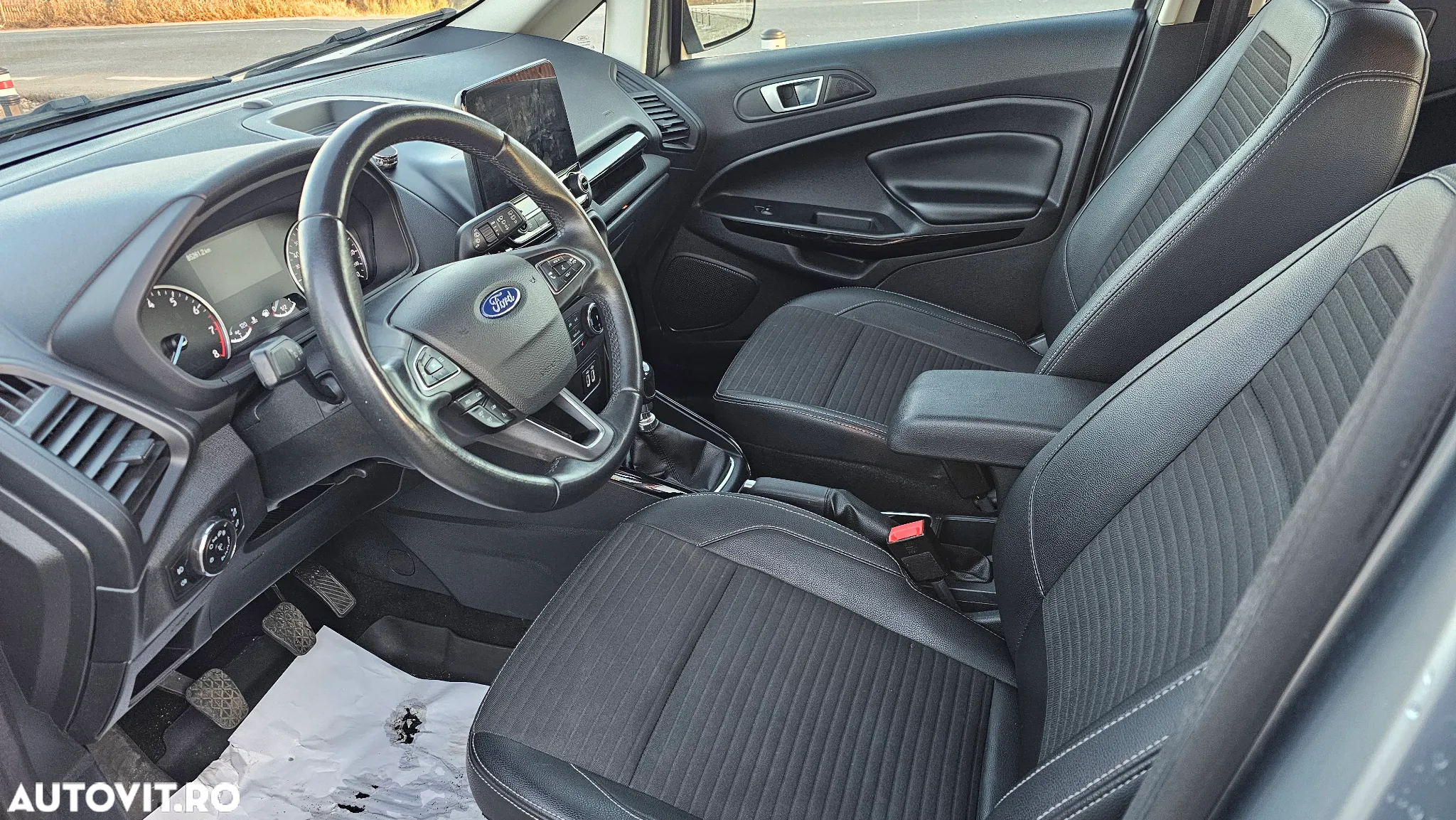 Ford EcoSport - 16