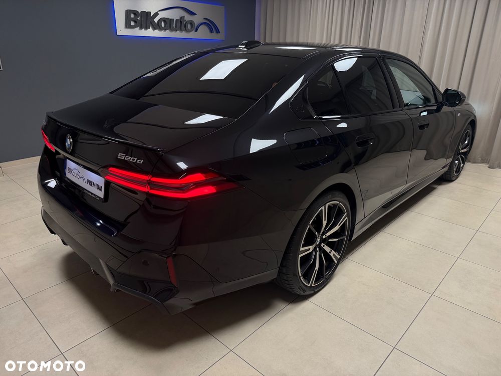BMW Seria 5 520d xDrive mHEV M Sport - 5