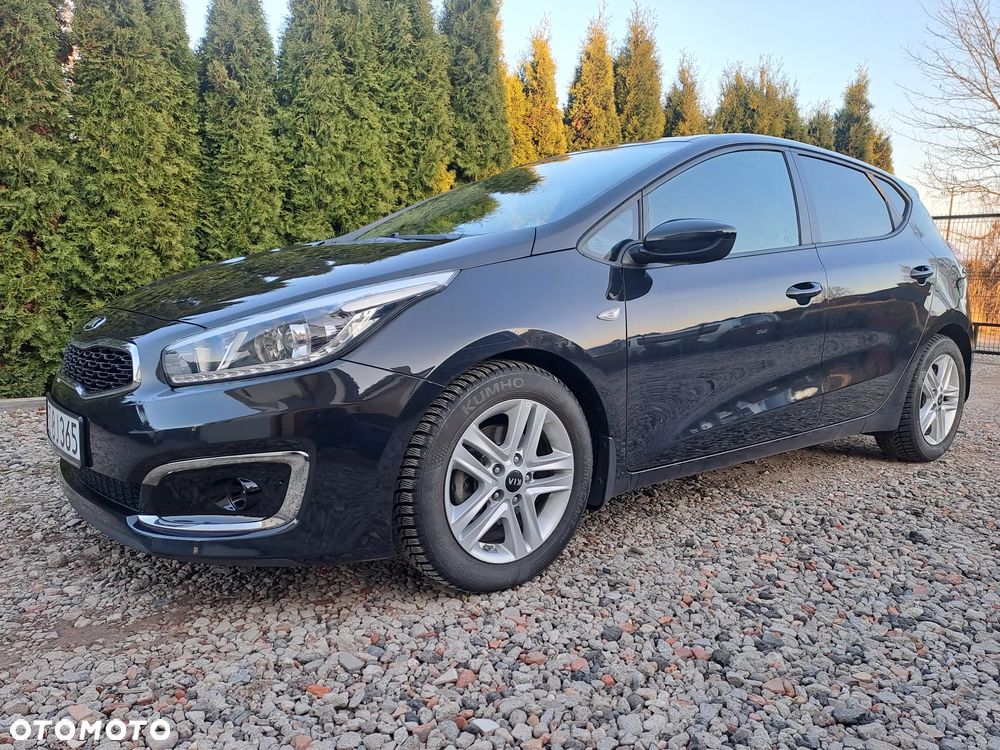 Kia Ceed 1.0 T-GDI 100 ISG Dream-Team Edition - 7