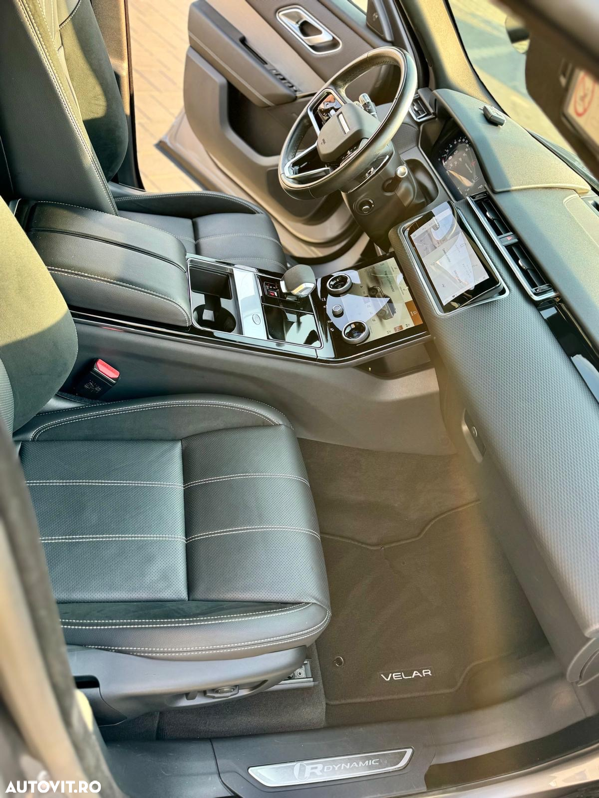 Land Rover Range Rover Velar 2.0 D200 MHEV S - 7