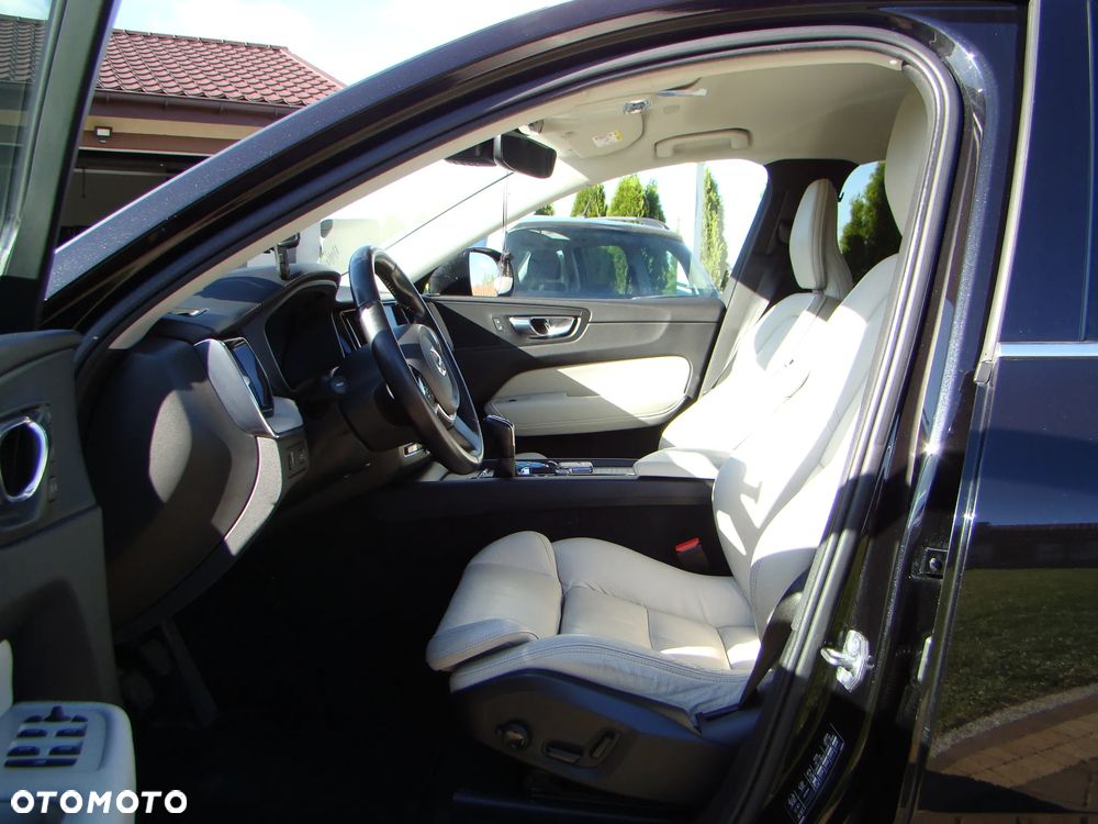 Volvo XC 60 - 2