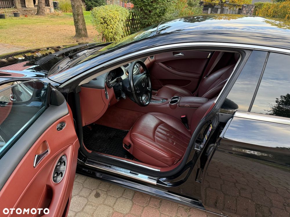 Mercedes-Benz CLS - 7