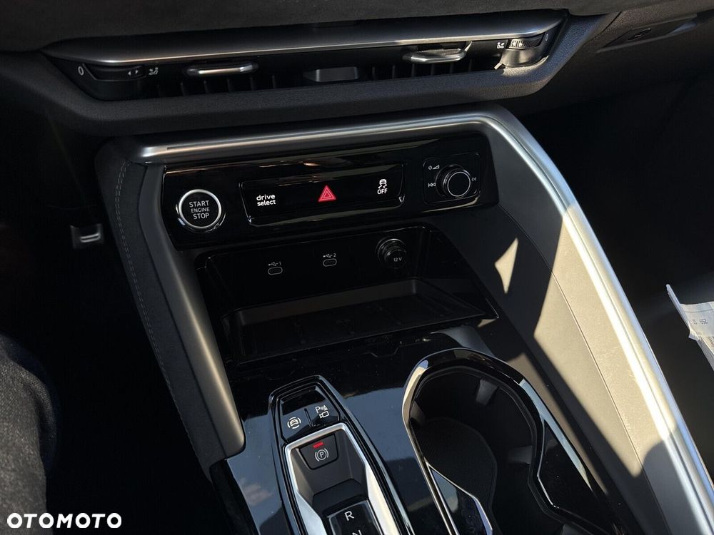 Audi Q5 Sportback - 22