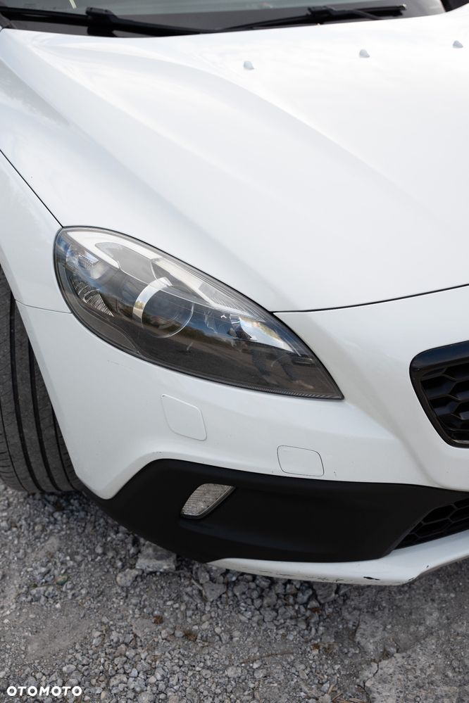 Volvo V40 D4 Geartronic Momentum - 38