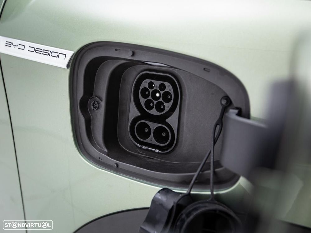 BYD Atto 3 60.48 kWh Comfort — fotografia 13