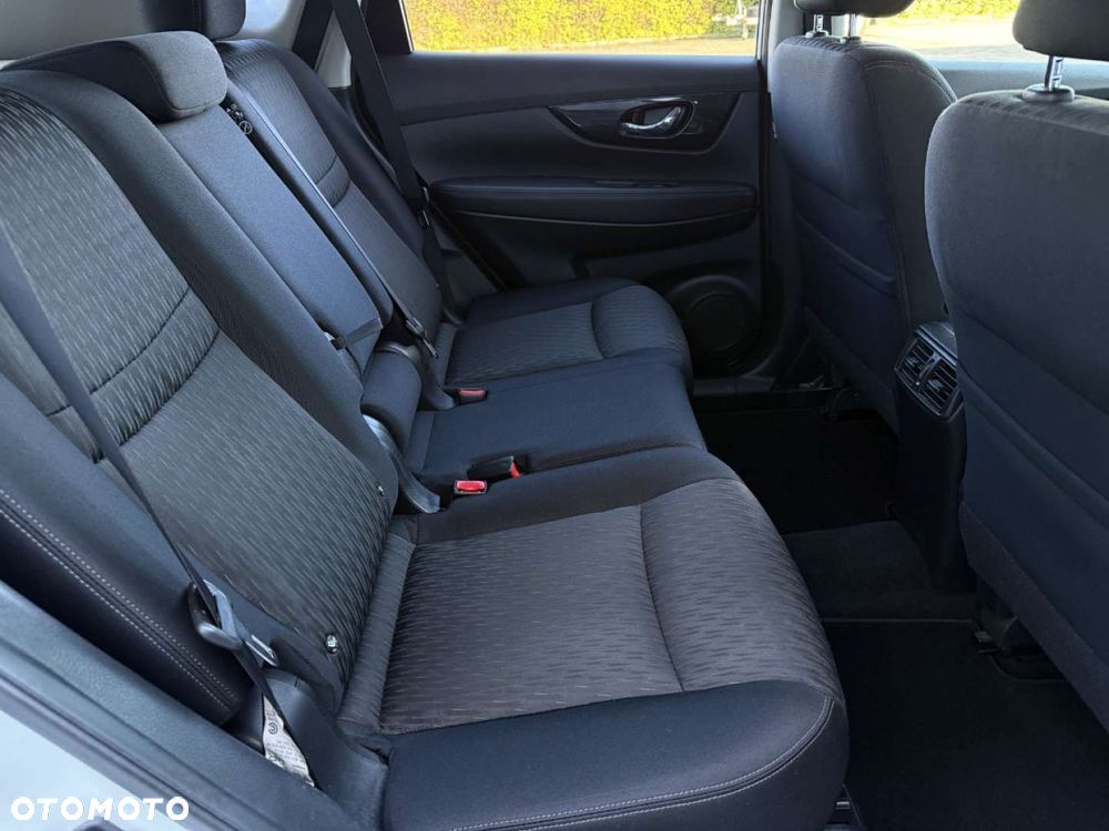 Nissan X-Trail 1.6 DIG-T N-Connecta - 34