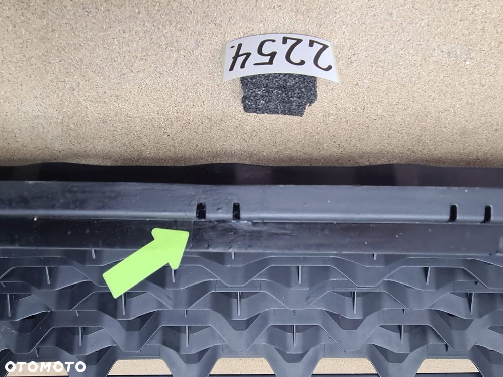 Dacia duster 2 ll od17r 622544890R kratka środkowa zderzaka przód przednia - 5