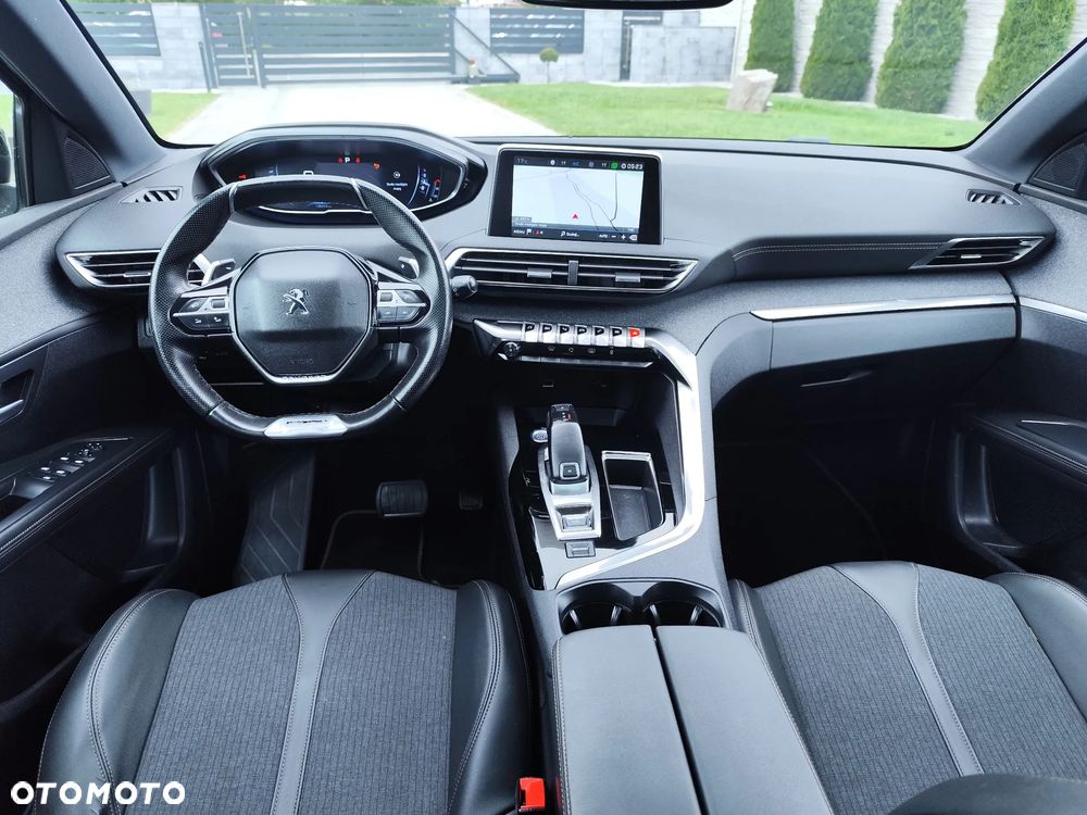 Peugeot 5008 BlueHDi 130 EAT8 GT - 16