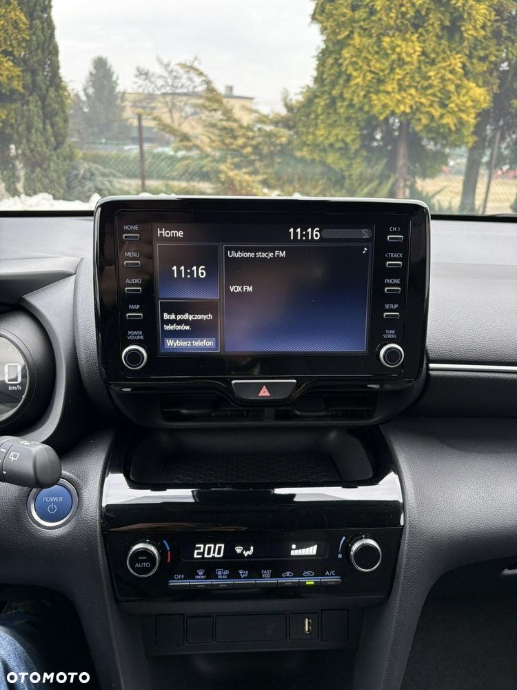 Toyota Yaris Cross - 18