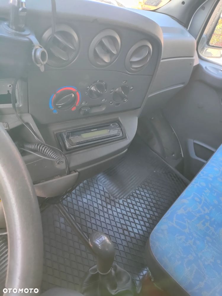 Iveco 35C11 - 23