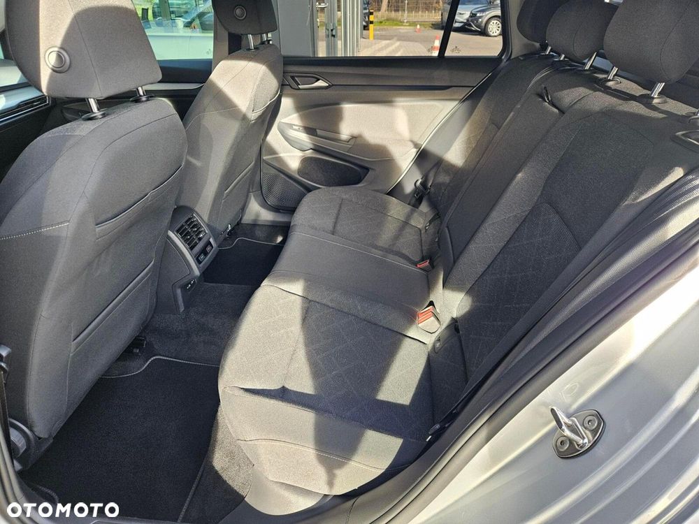 Volkswagen Golf - 13