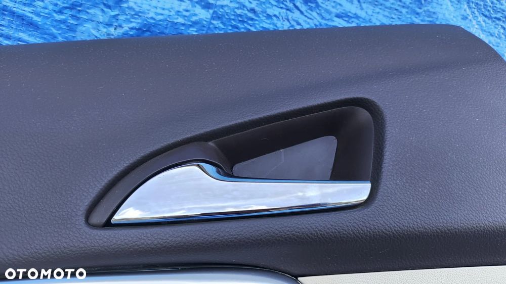 BOCZKI TAPICERKA BOCZEK DRZWI LEWY PRAWY PRZÓD TYŁ SKÓRA BEŻOWY KREMOWY BRĄZOWY LISTWY OZDOBNE DEKORY KOMPLET OPEL INSIGNIA A EUROPA - 14