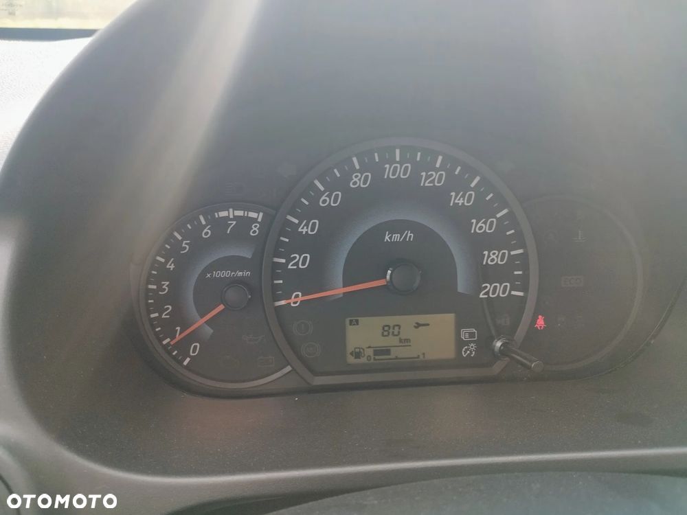 Mitsubishi Space Star 1.0 Plus - 24