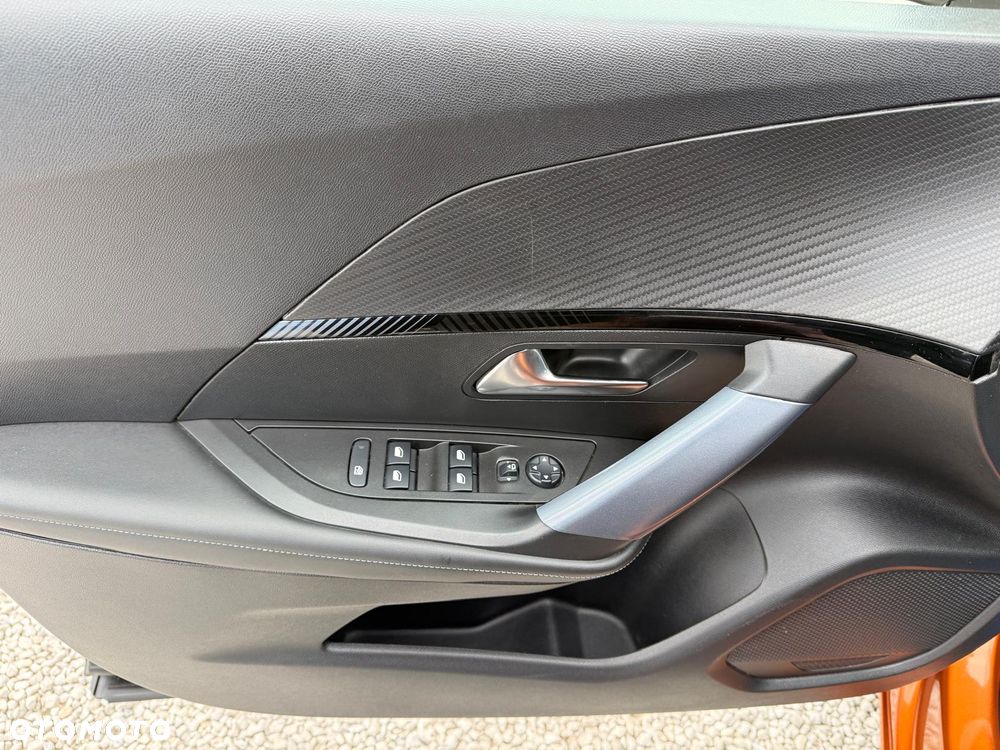 Peugeot 2008 1.5 BlueHDi Allure - 19