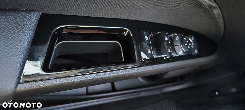 Ford Mondeo 2.0 TDCi Edition - 14