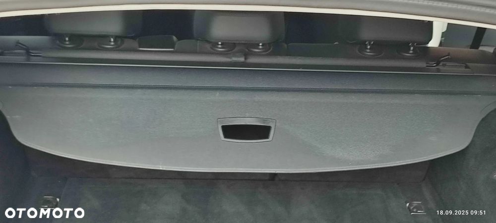 Mercedes-Benz Klasa E 220 CDI DPF BlueEFFICIENCY Automatik Avantgarde - 16