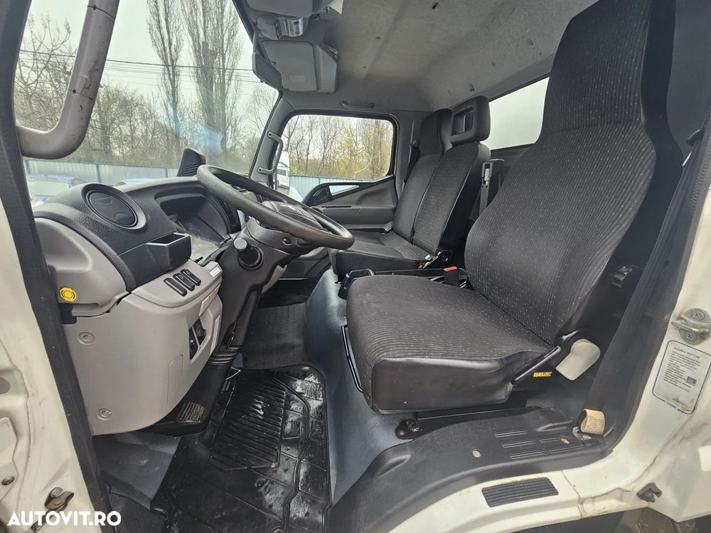 Mitsubishi Fuso Canter - 9