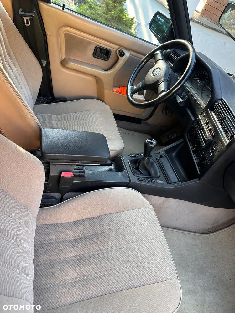BMW Seria 3 325iX - 10