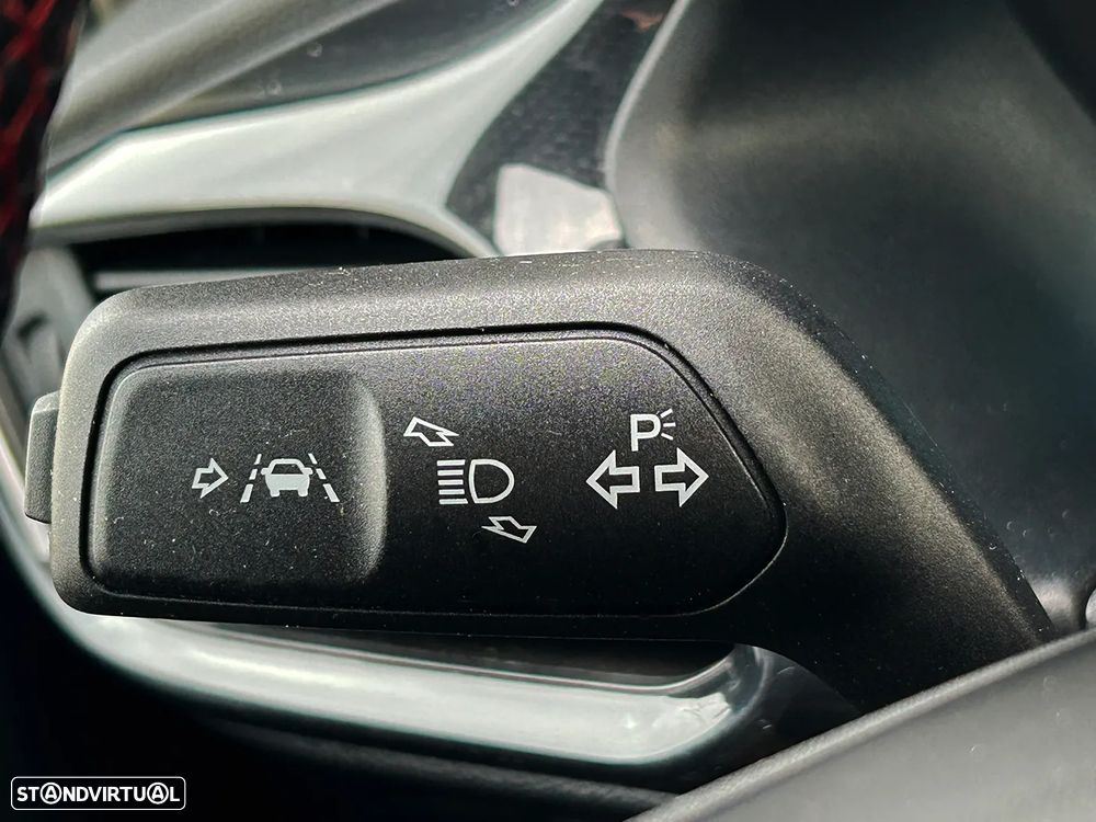 Ford Fiesta 1.0 EcoBoost ST-Line - 30