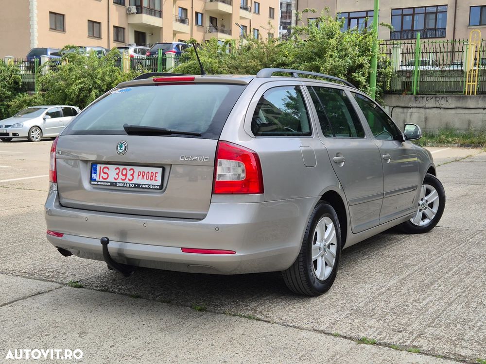 Skoda Octavia 1.6 TDI DPF Ambiente - 4