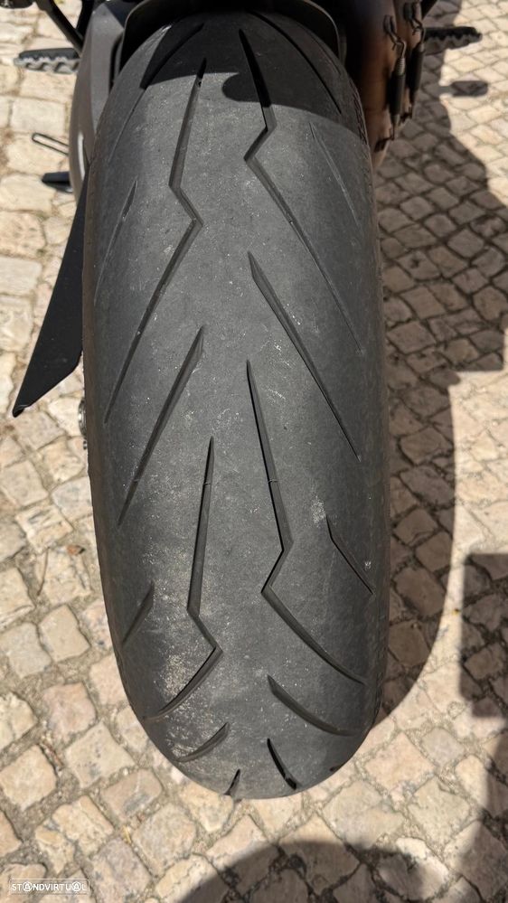 Ducati Hypermotard RVE - 4