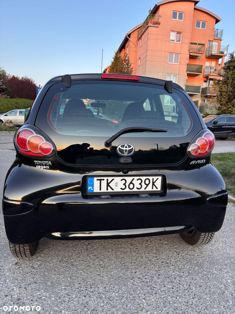 Toyota Aygo Black - 9