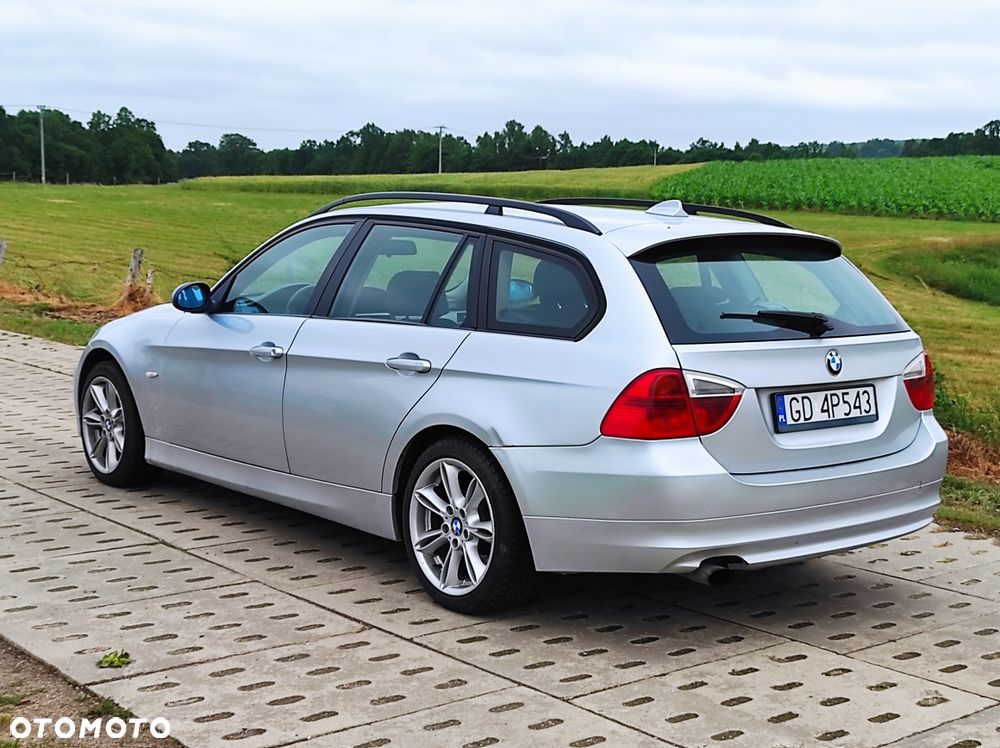 BMW Seria 3 - 2