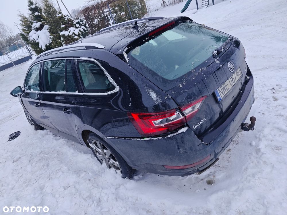 Skoda Superb 2.0 TSI 4x4 Style DSG - 7