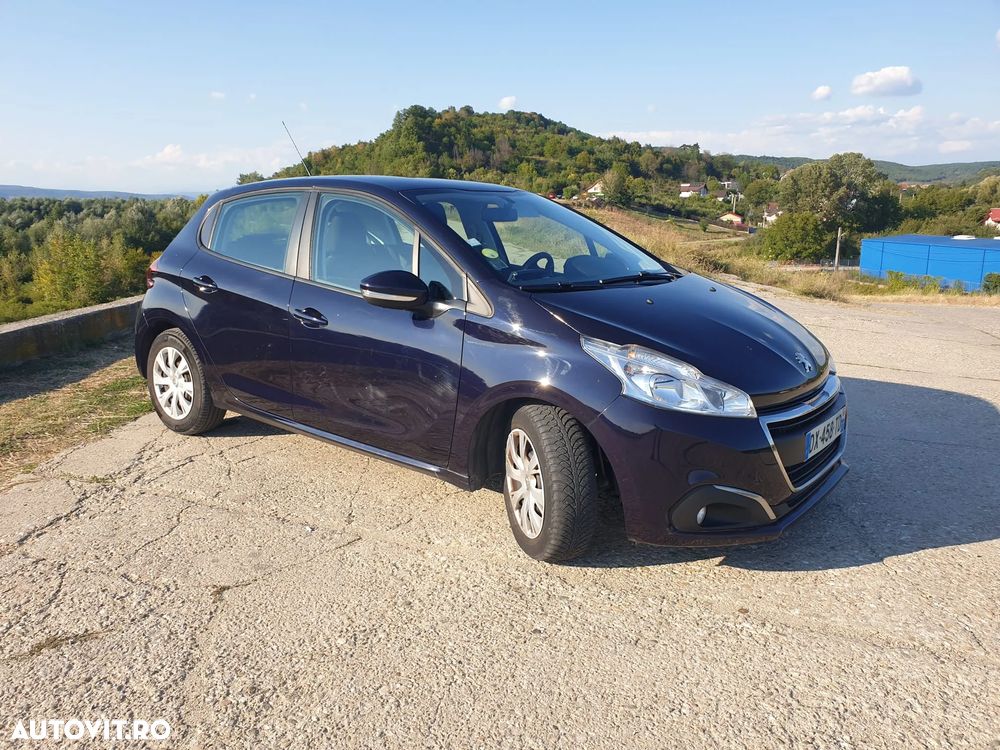 Peugeot 208 e-HDi 115 Stop&Start Allure - 11