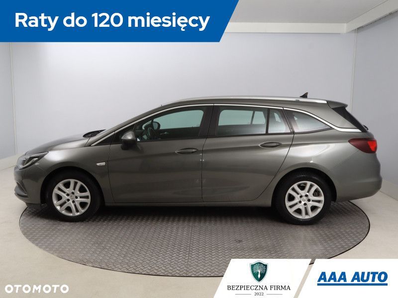 Opel Astra - 4