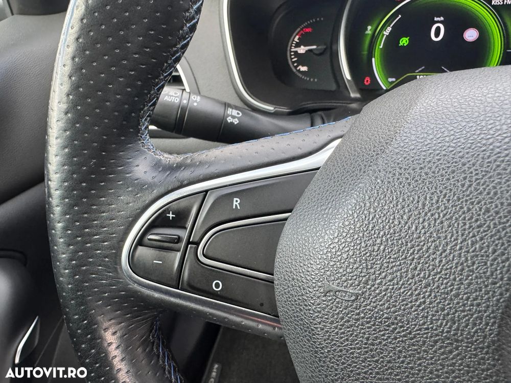 Renault Megane ENERGY dCi 110 GT LINE - 21