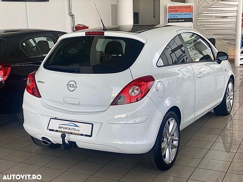 Opel Corsa 1.2 Essentia - 5