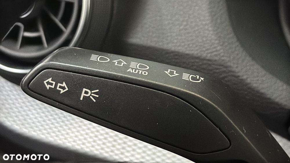 Audi Q2 35 TFSI S tronic - 29