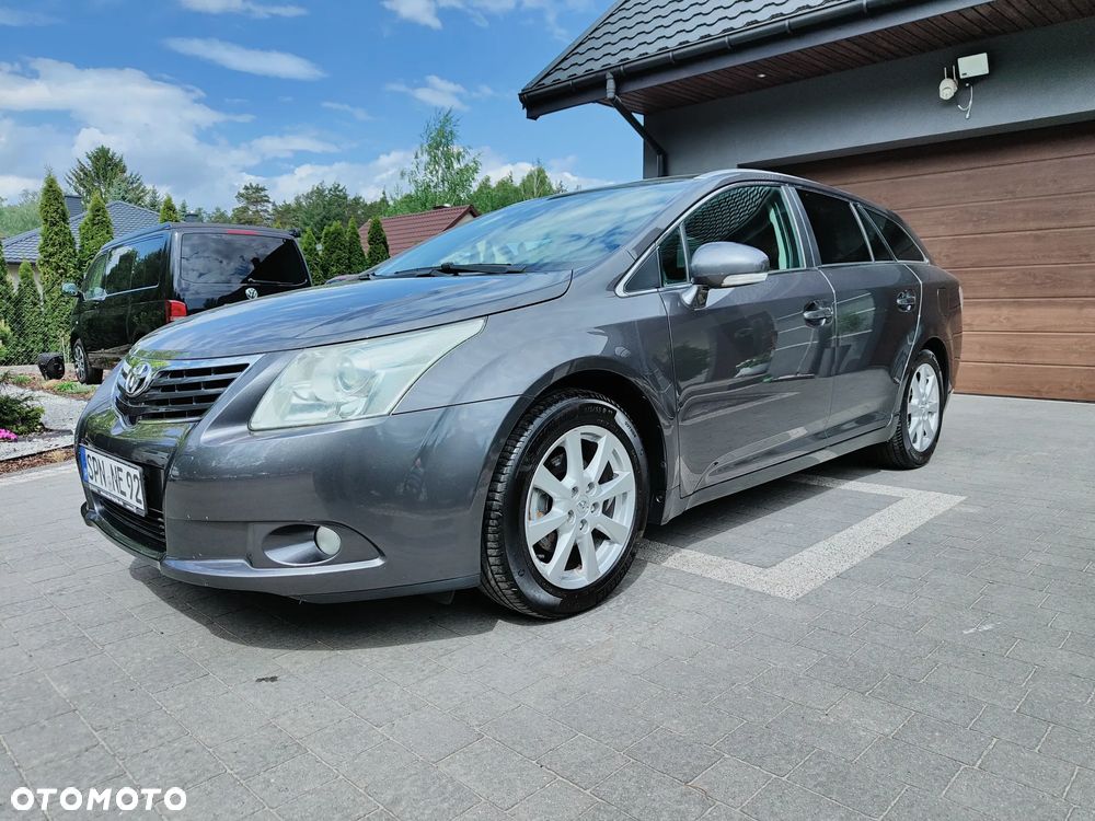 Toyota Avensis 2.0 Sol EU5 - 33