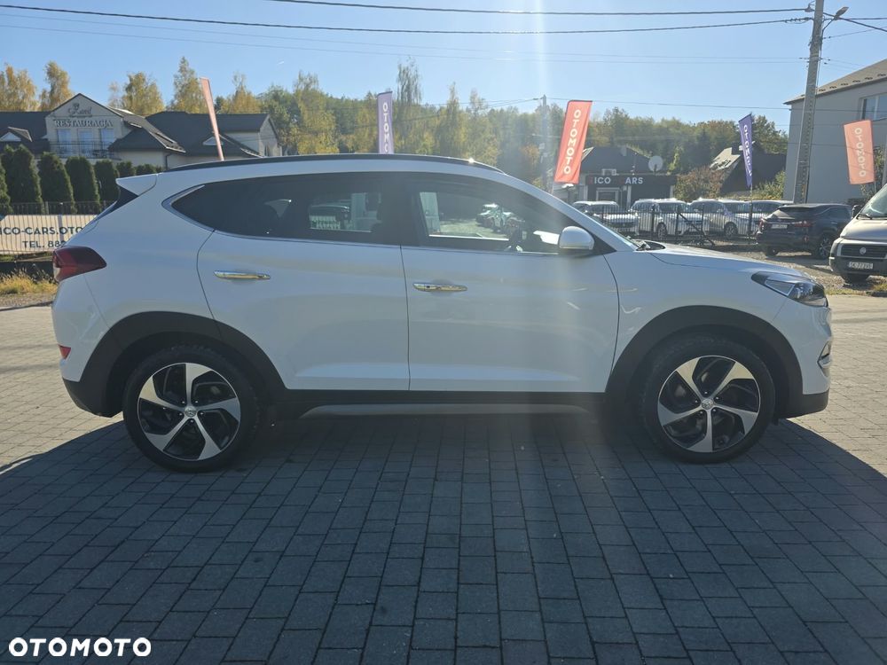 Hyundai Tucson - 4