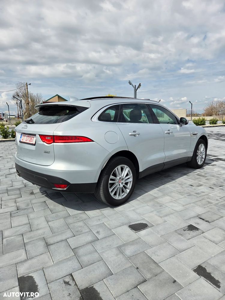 Jaguar F-Pace 20d AWD Aut. Prestige - 10