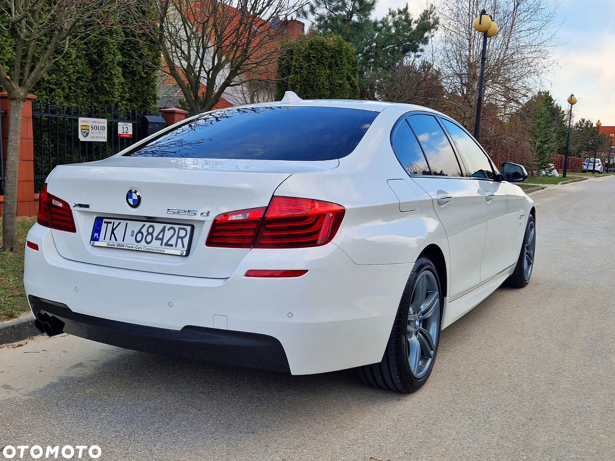 BMW Seria 5 525d xDrive - 9