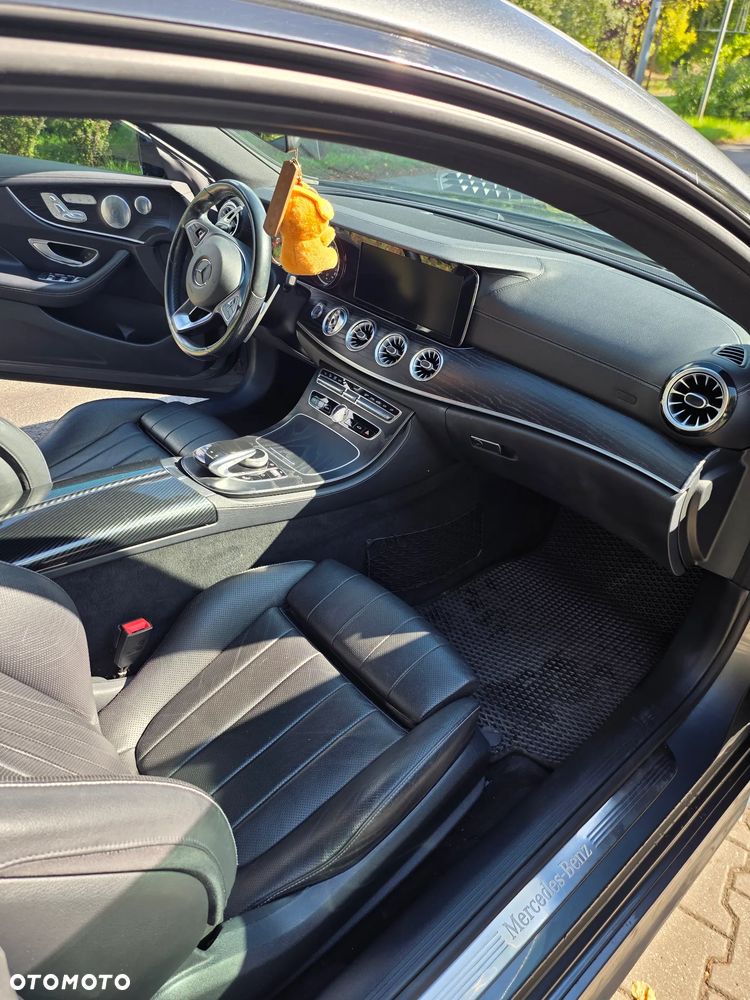 Mercedes-Benz Klasa E 400 4Matic 9G-TRONIC AMG Line - 10