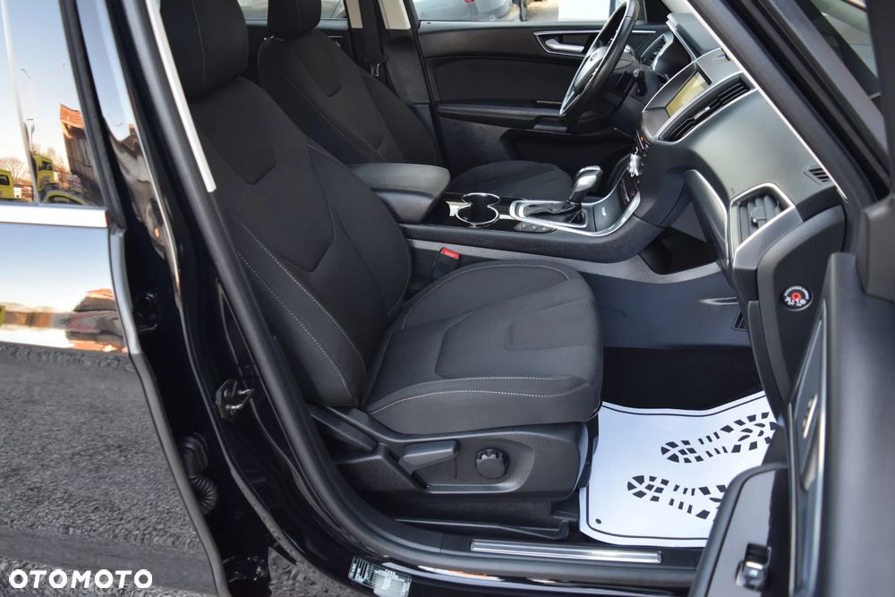 Ford S-Max 2.0 TDCi Titanium PowerShift - 35