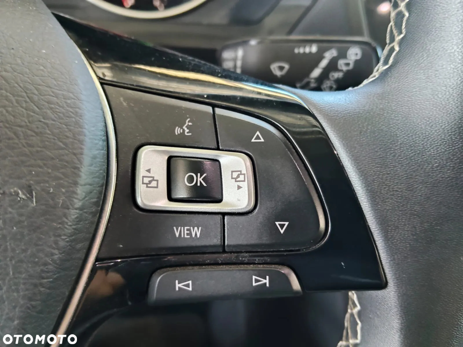 Volkswagen Tiguan - 9