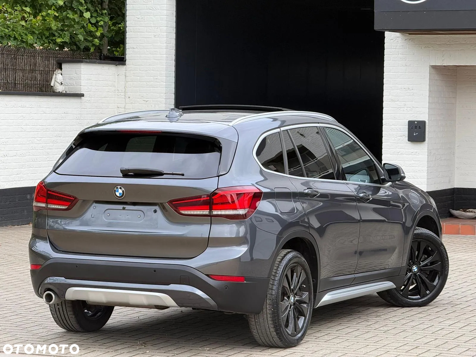 BMW X1 sDrive16d xLine - 4