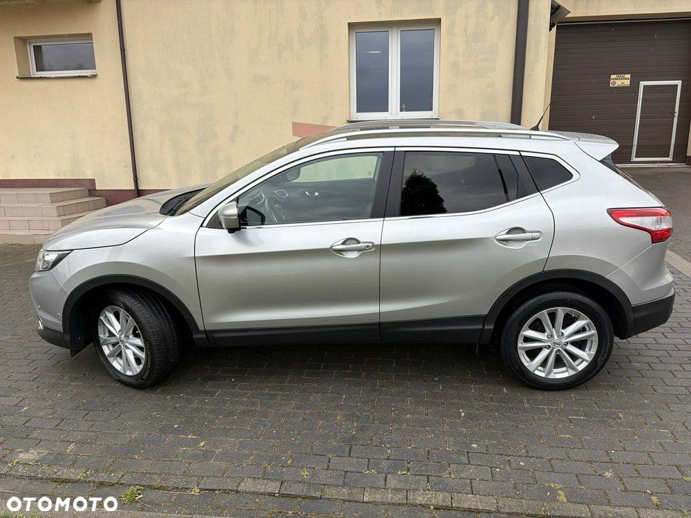 Nissan Qashqai - 2