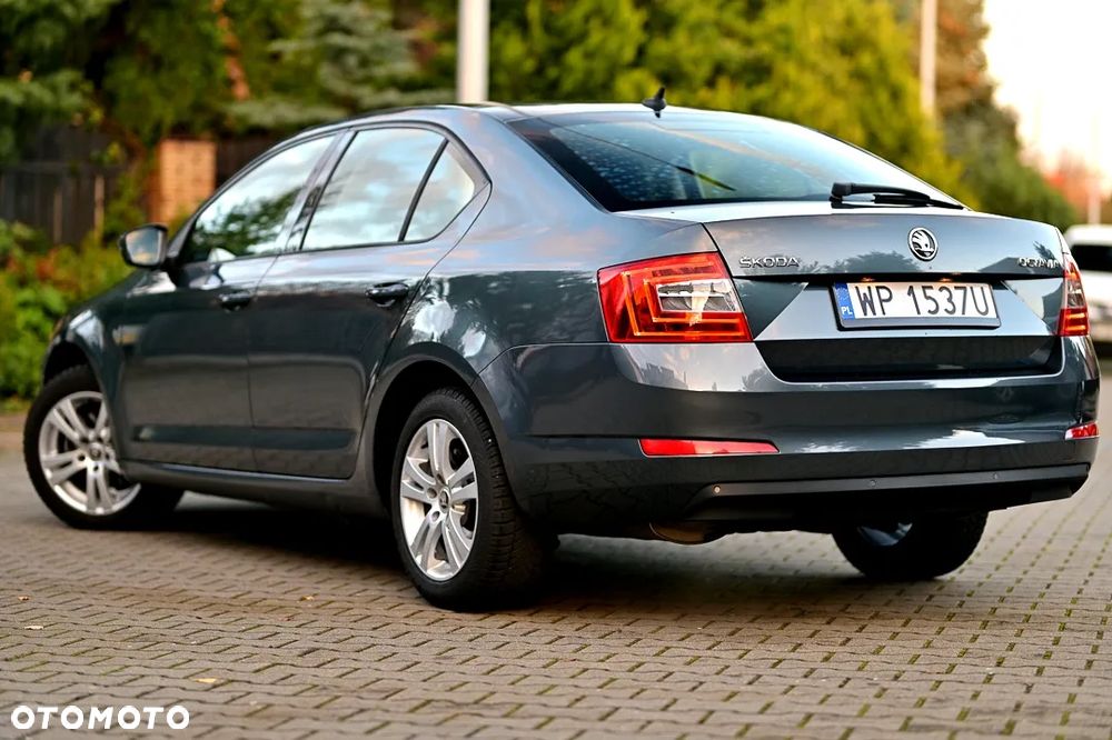 Skoda Octavia 1.4 TSI Ambition - 37