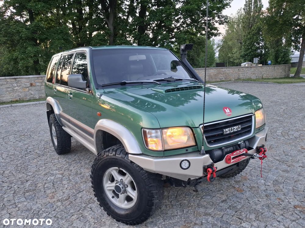 Isuzu Trooper - 19