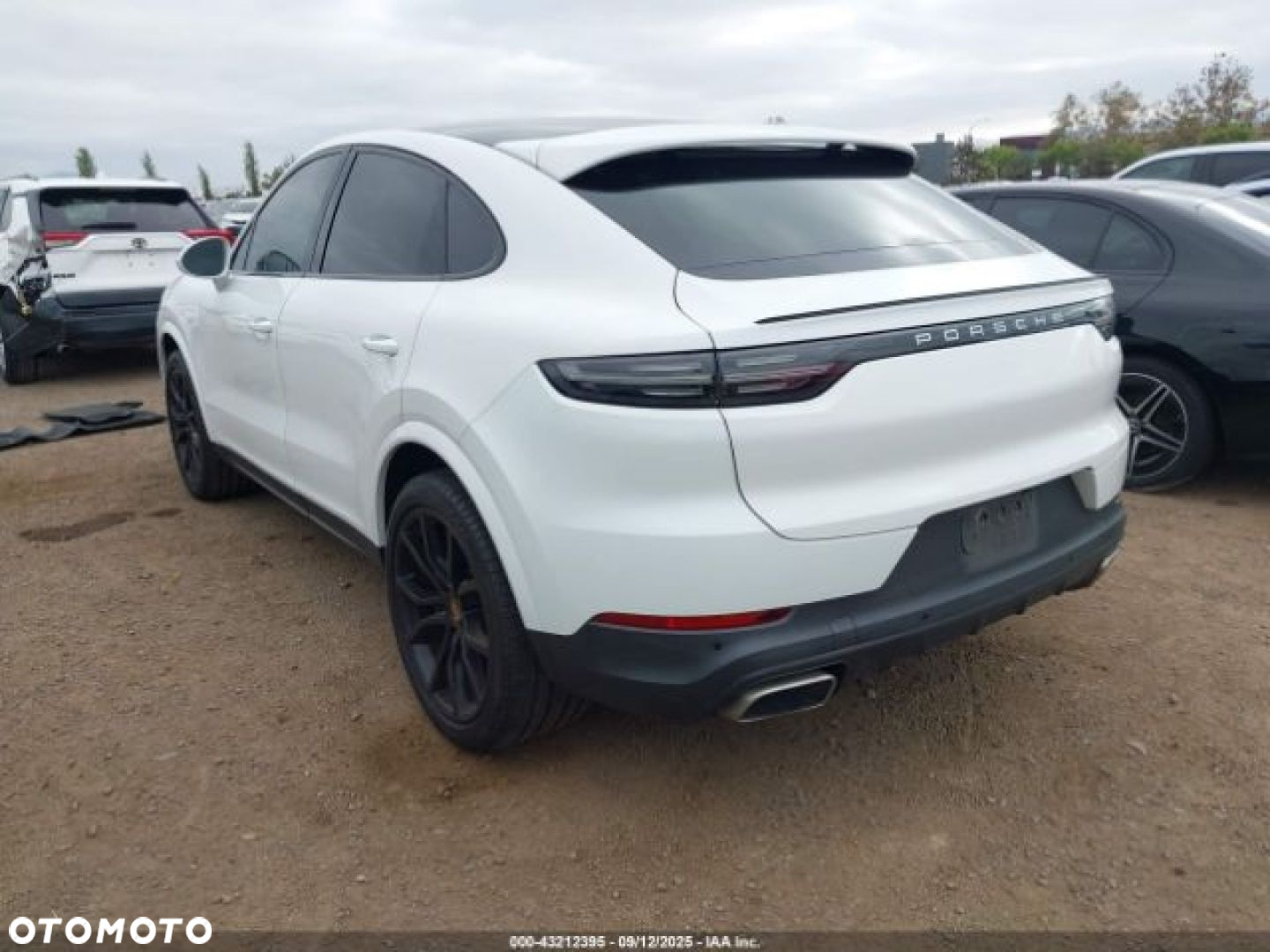 Porsche Cayenne - 4