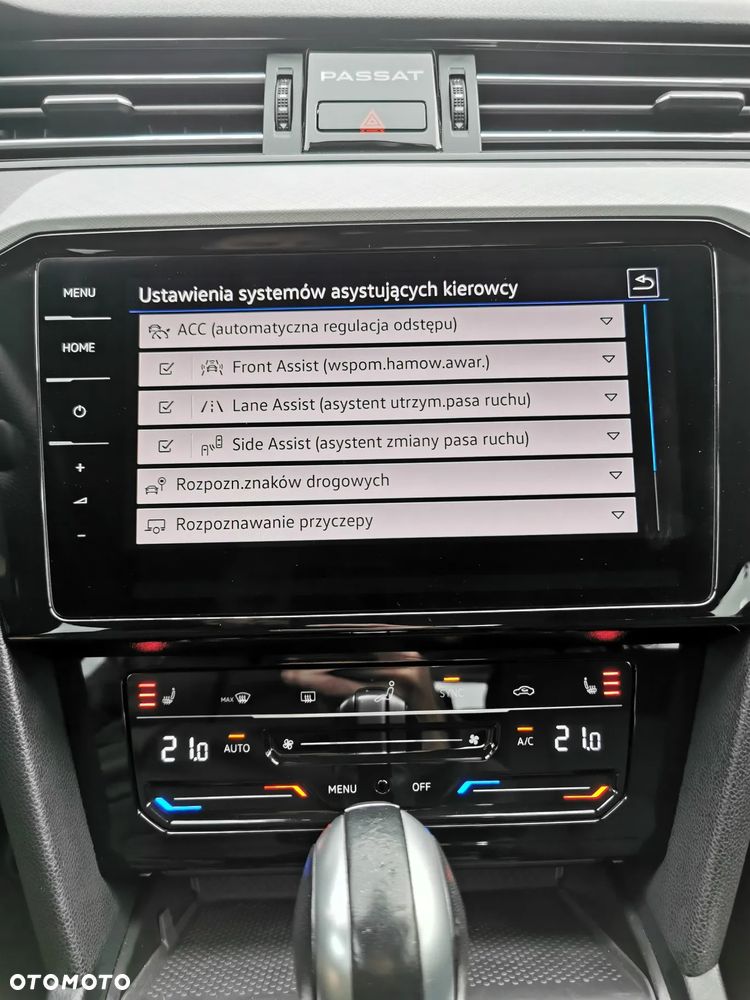 Volkswagen Passat - 27
