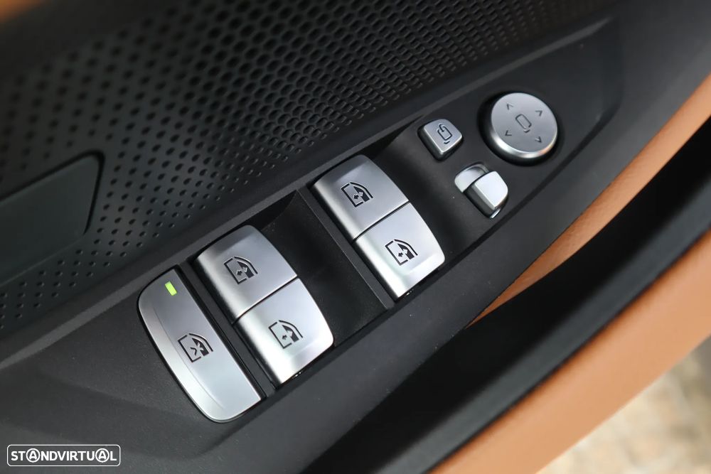 BMW i4 eDrive40 Pack Desportivo M Pro - 16