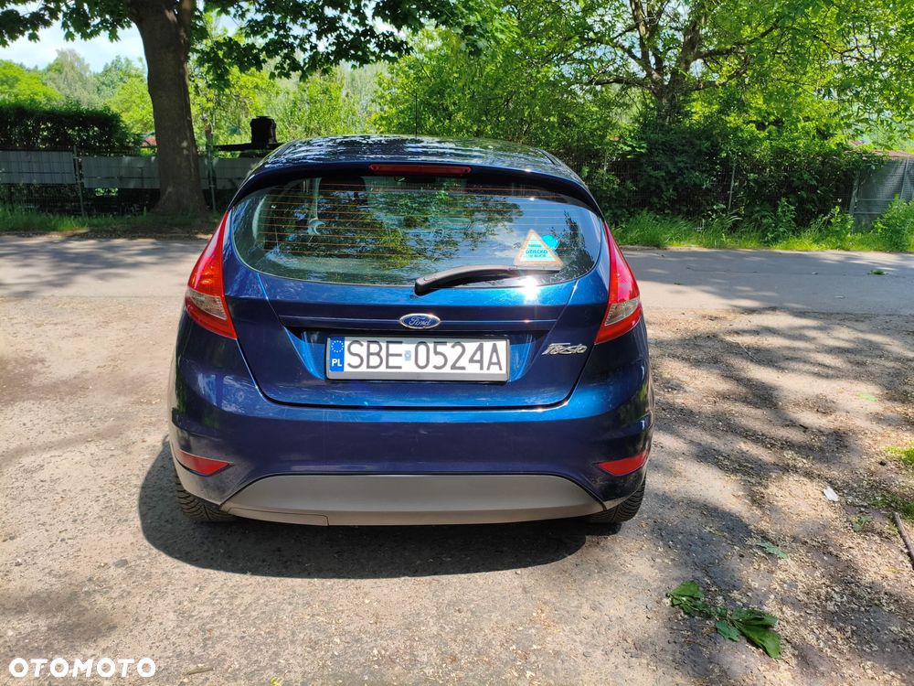 Ford Fiesta 1.25 Trend EU5 - 11
