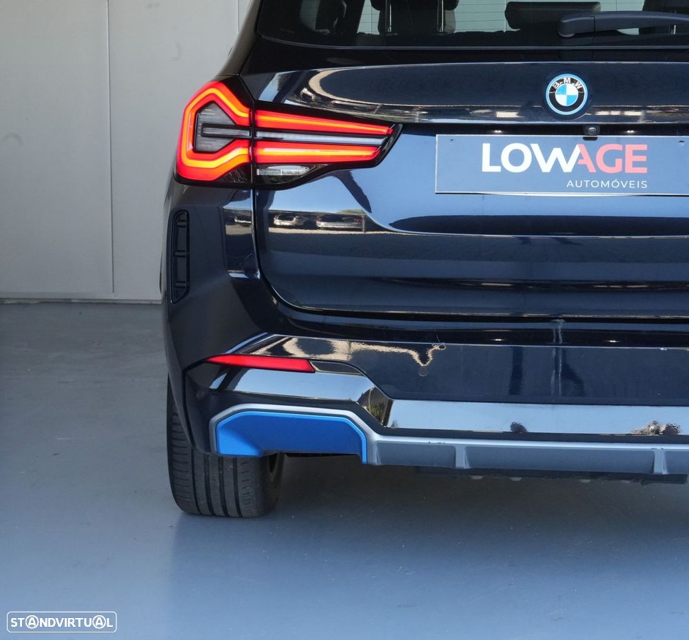 BMW iX3 M Sport Inspiring - 45