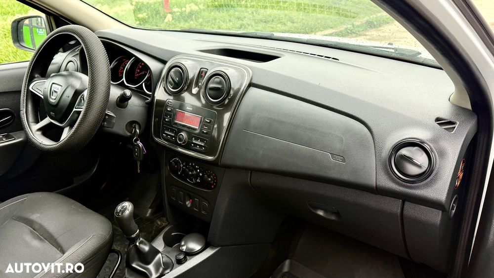 Dacia Logan 1.0 SCe Laureate - 8